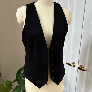 Alice & Olivia Classics 5 Bottom Down Black Vest 
NWT  Size 8 List price $295